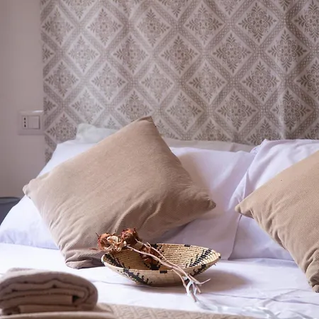 Minerva's House * アルゲーロ