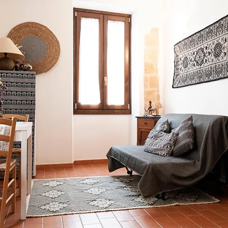 Minerva's House