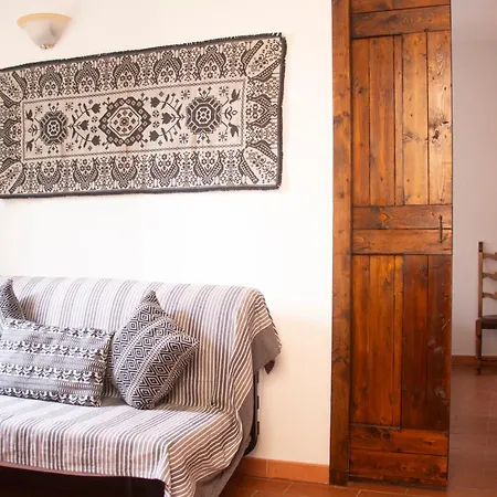 Minerva's House Apartment